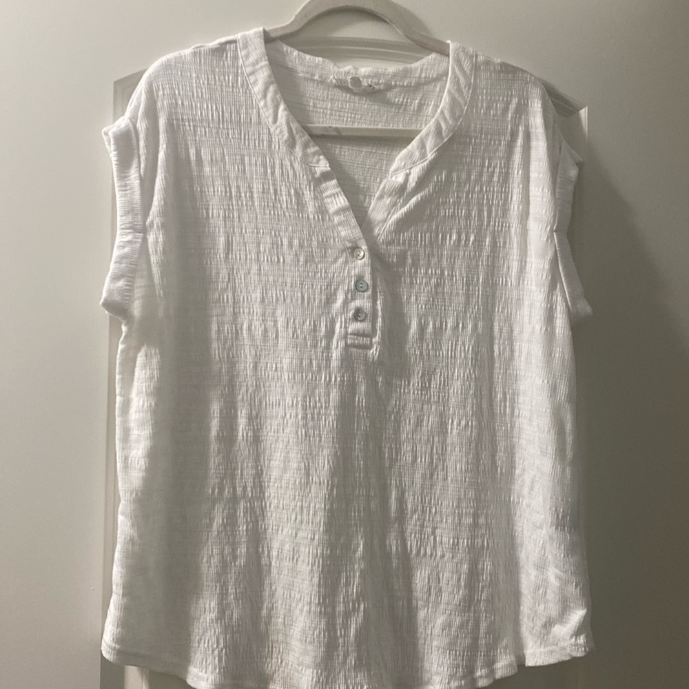 XL women’s blouse short sleeve
